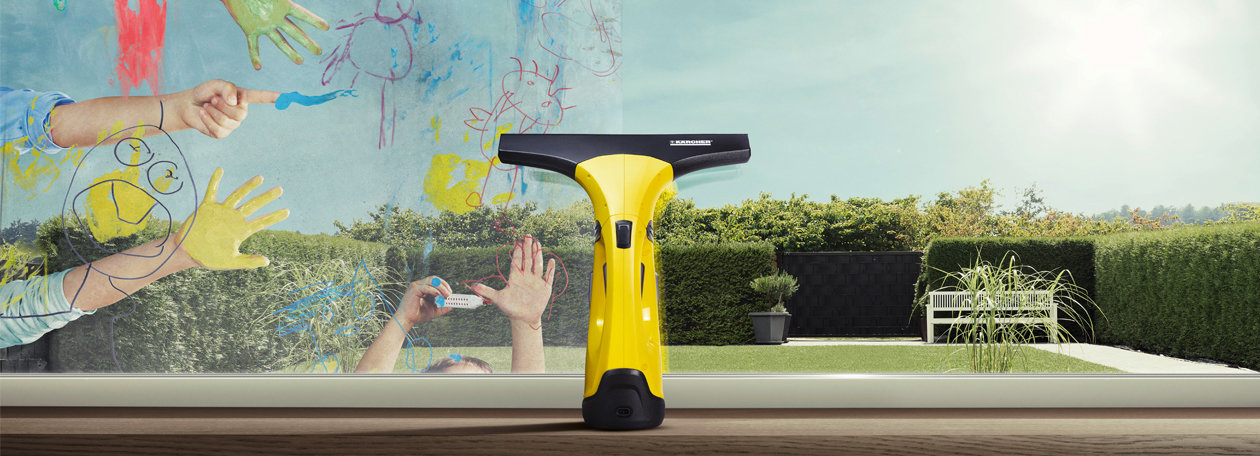 Con el limpiador de cristales Karcher WV 1 Plus, limpiará las ventanas sin esfuerzo, sin que queden marcas y 3 veces más rápido